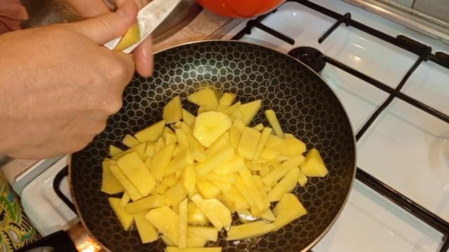 Жареная картошка с опятами.