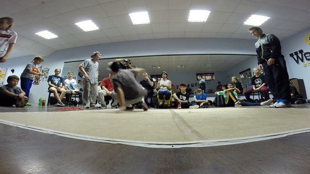 Western Zone Battle | Право выбора | DenyRock vs Snake the Bustle смотреть онлайн