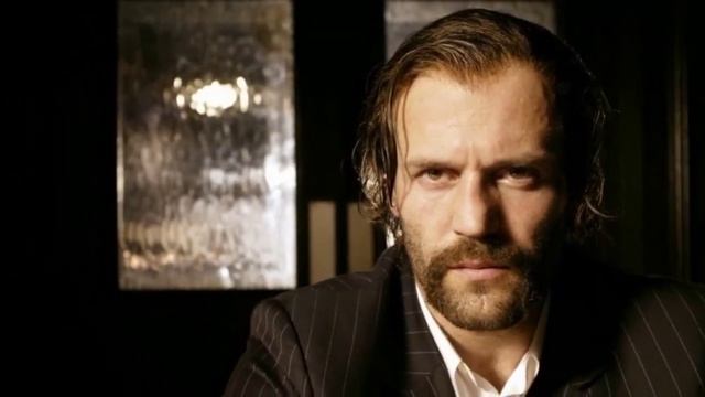 истории из жизни Джейсона Стэтхэма! всем спасибо за просмотр!поставте лайк и подпишитесь на канал смотреть онлайн