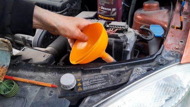 Как проверить уровень и долить жидкость ГУР