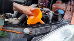 Как проверить уровень и долить жидкость ГУР