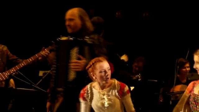 «Терем-Квартет», ВИА Теремок и Оркестр «Терема» - Русская народная песня «Распойду ль я» смотреть онлайн