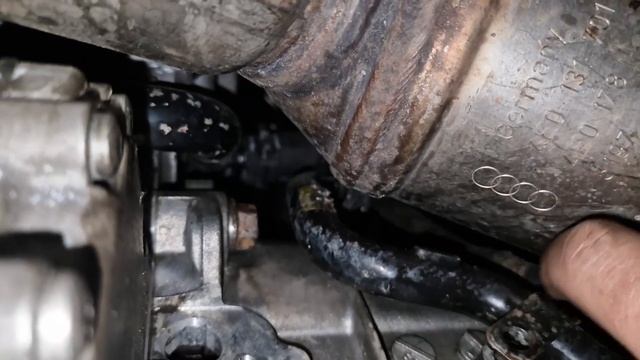 Замена заднего сальника коленвала Ауди А8 Д3 4.0tdi смотреть онлайн