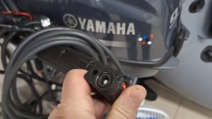 Груша не закачивает  бензин в карбюратор.