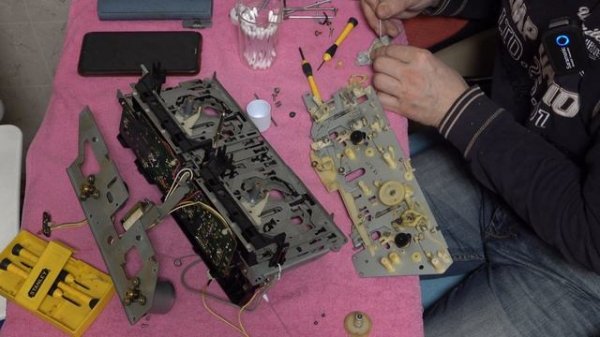 Sharp GF-555 переборка лентопротягов.