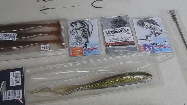 Оснащение силиконовых приманок овсетом и джигголовкой.