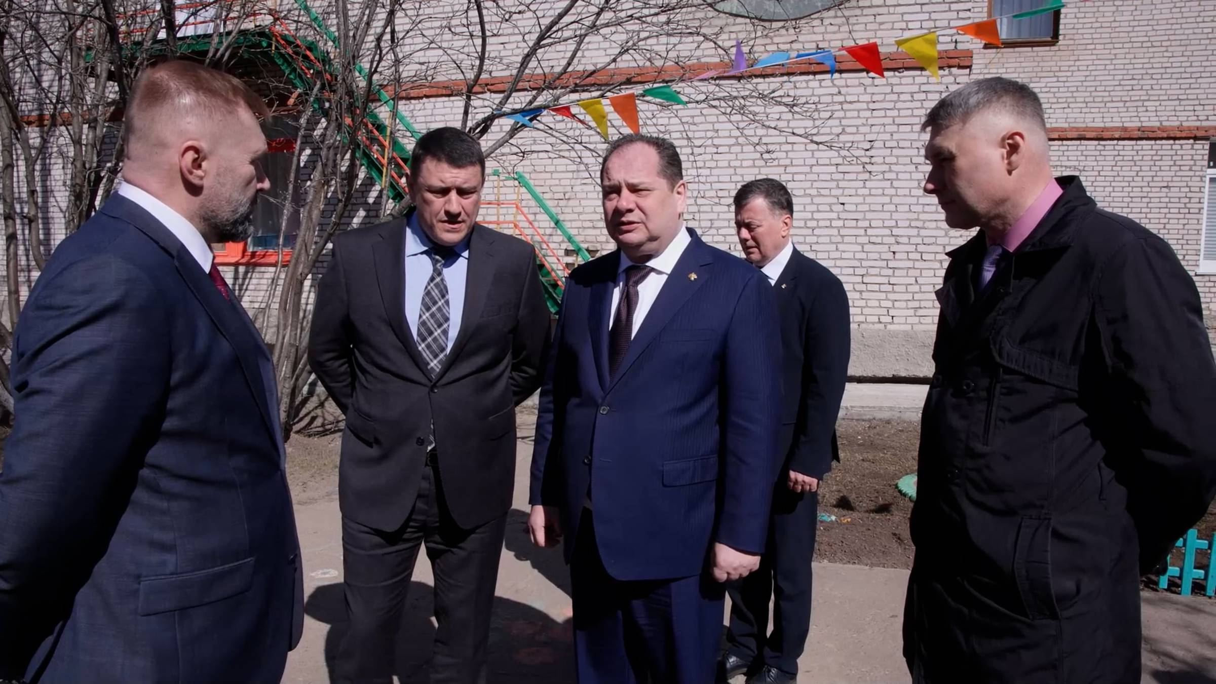 Рабочая поездка в Печору смотреть онлайн