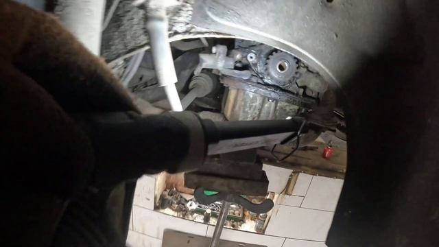 DAEWOO LANOS 1.5 необычные стуки в моторе смотреть онлайн