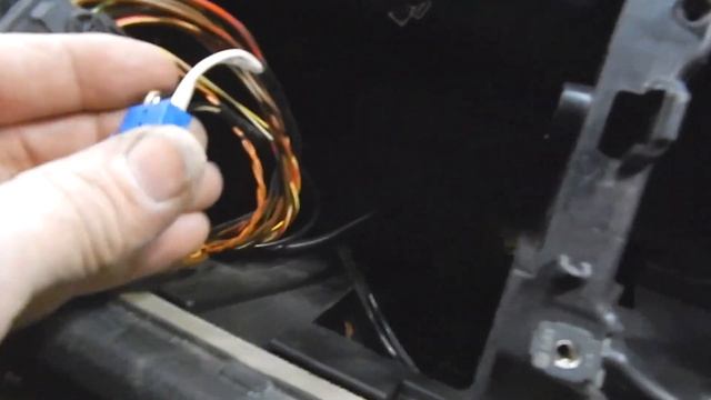 Установка андроид магнитолы TS18 на Volkswagen. смотреть онлайн