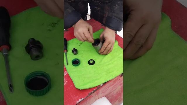 Неисправность тормозов лебёдки крана. Устраняем! смотреть онлайн