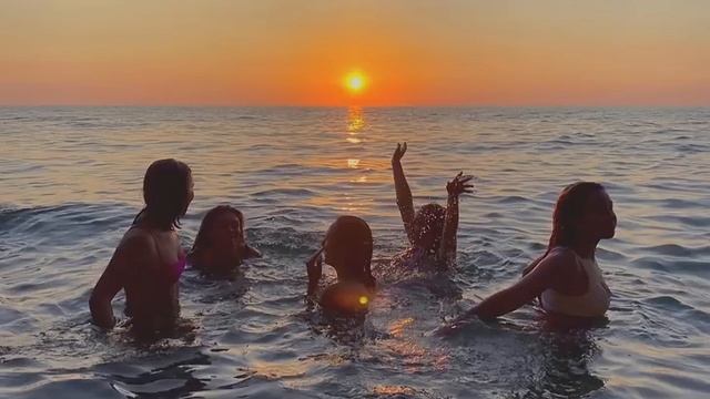 летний плейлист 🌺🌊 // Playlist For Summer 🎧🌊