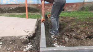 Благоустройство, установка поребрика.