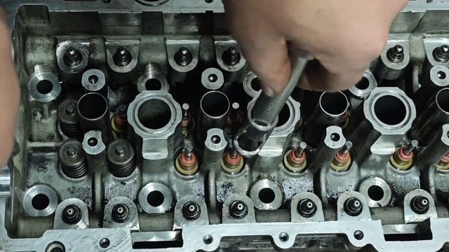 Как рассухарить, засухарить клапана смотреть онлайн