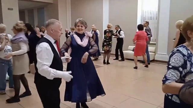 "Кадриль моя сердечная, старинная, но вечная..."❤️❤️❤ смотреть онлайн