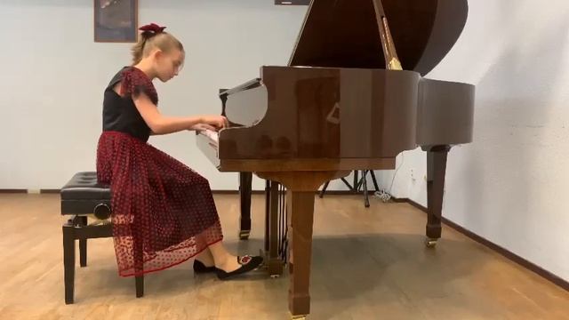 Злата Смирнова, 10 лет. 4 класс. Д. Шостакович, полька из смотреть онлайн