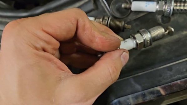 Свечи METEOR SA427