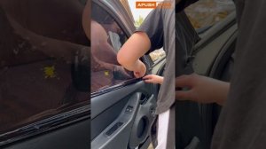 Приклеиваем тонировку на боковые стёкла на LADA GRANTA