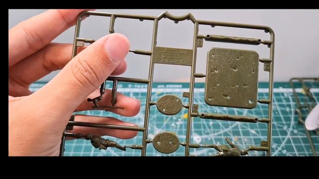 Обзор на модели Т-34/85 и советскую кадровую пехоту смотреть онлайн