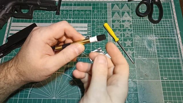 Небольшой обзор и доработка East Crane Glock 19 Gen 3 смотреть онлайн