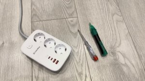 Как легко определить ноль и фазу в розетке с защитными