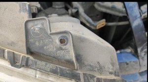 Снимаем фары. Suzuki Grand Vitara