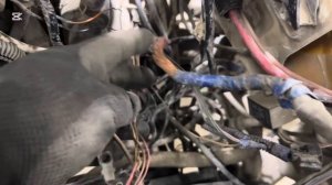 LADA Largus не заводится, устраняю замыкание