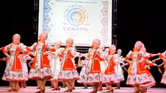 Русский танец «Субботея», ансамбль танца «Велес» смотреть онлайн