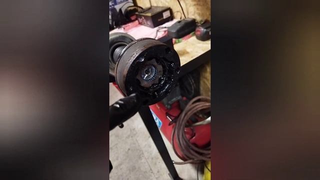 замена подвесного подшипника карданного вала киа сор?