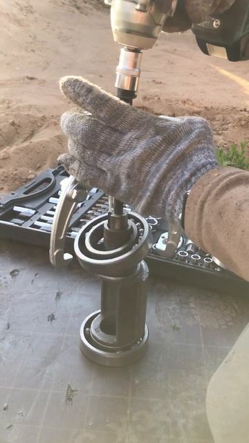 Съемник подшипников в действии смотреть онлайн