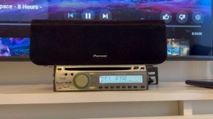 Pioneer DEH-3850MPH с установленным Bluetooth модулем.