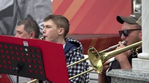 Духовой оркестр вновь играет на ретро-площадке в парке 100-летия Черкесска