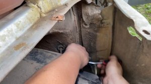 замена крыла ваз 2110 в полевых условиях. #монтаж #распак