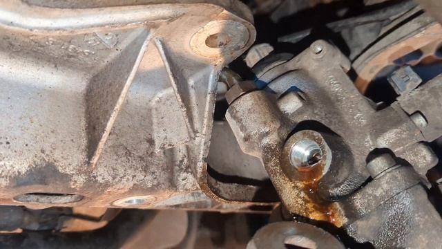 Замена рулевой рейки на Mercedes-Benz W220 S320 cdi смотреть онлайн