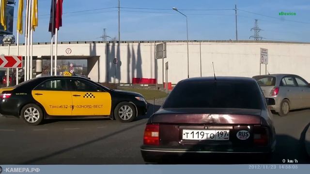 Видеорегистратор xDevice BlackBox 35G смотреть онлайн