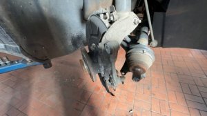 Фольксваген Пассат B7 замена переднего ступичного под?