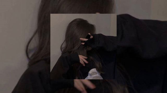 А я целую другую вспоминаю твои глаза