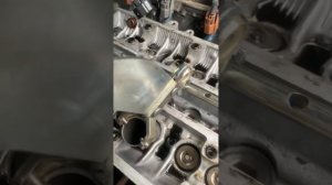 Двигатель 1JZ замена сальников клапанов