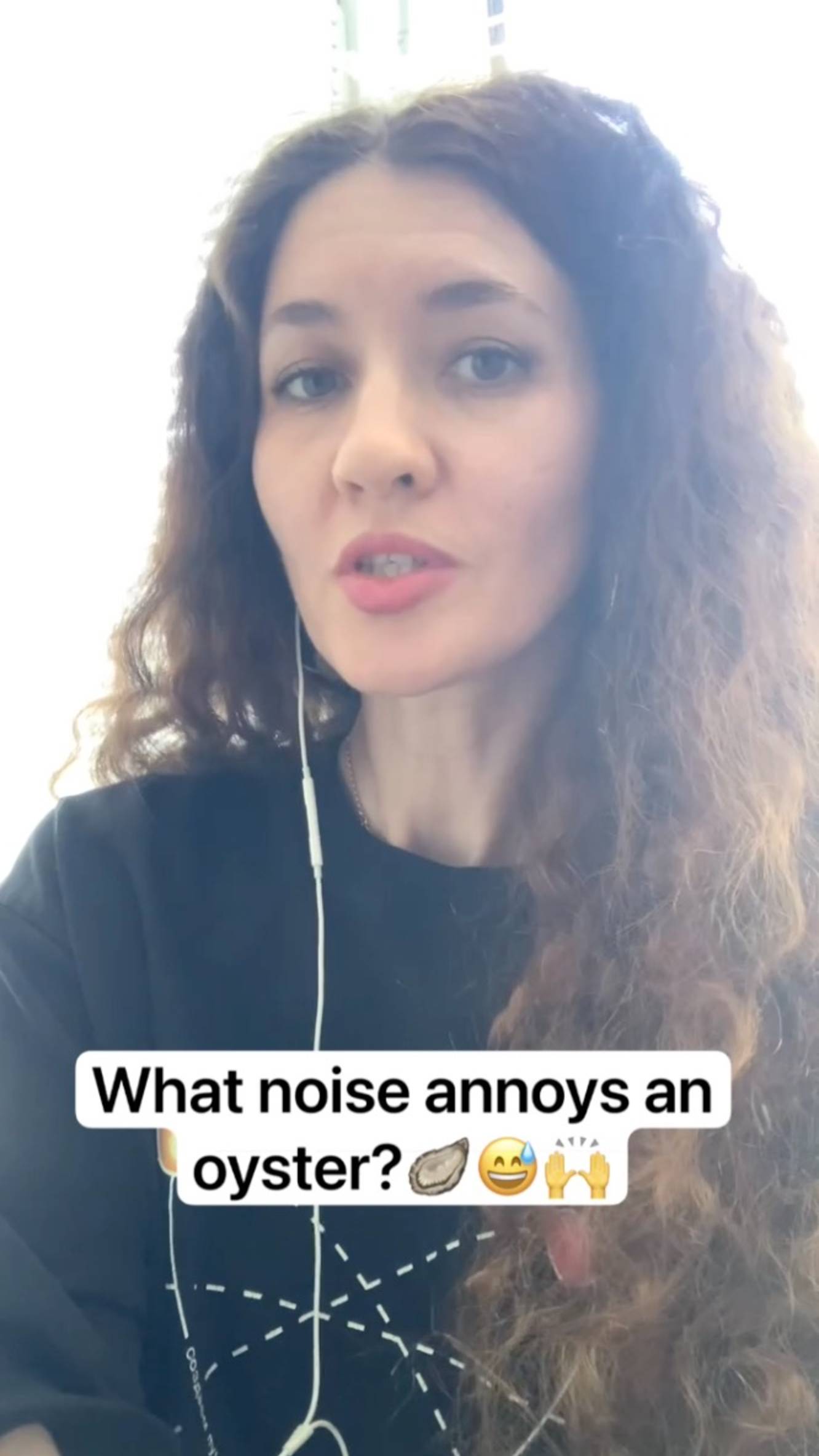 What noise annoys an oyster? | tongue-twister смотреть онлайн