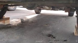 Работа переделанного волговского домкрата.