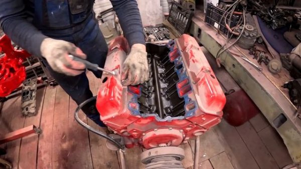 Замена дизельного двигателя на бензиновый. Chevy small block.