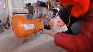 Замена масла компрессора Вихрь #компрессор #вихрь