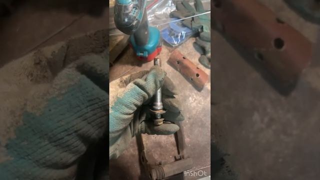 Закисшие направляющие суппорта смотреть онлайн