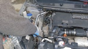Замена антифриза компрессором. Peugeot 308 T9 1.6HDI