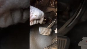 Hyundai Elantra MD 5 Стук под рулевой карданчик подчинили стук?