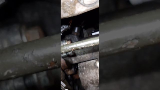 Замена стартера Рено Трафик 2013 2.5 DCI смотреть онлайн