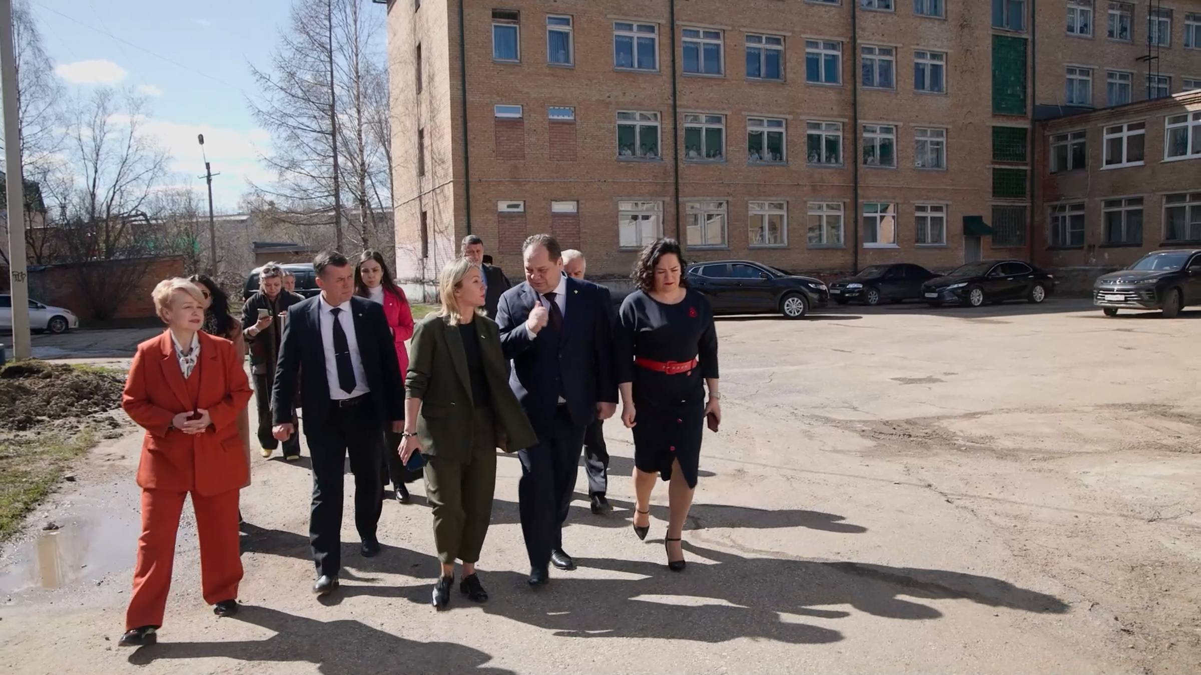 Рабочая поездка в Ухту смотреть онлайн