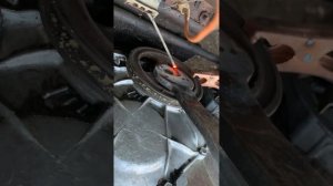 Ваз 2107 как открутить болт шкива коленвала аккуратно М?