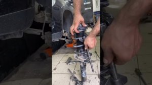 Замена опорных подшипников Volkswagen Tiguan #reels #volkswagen #tiguan #р