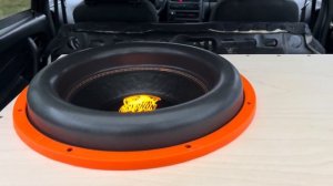 Установка сабвуфера в ваз 2114-Grypgon Pro 15 V.3 SE от DL Audio