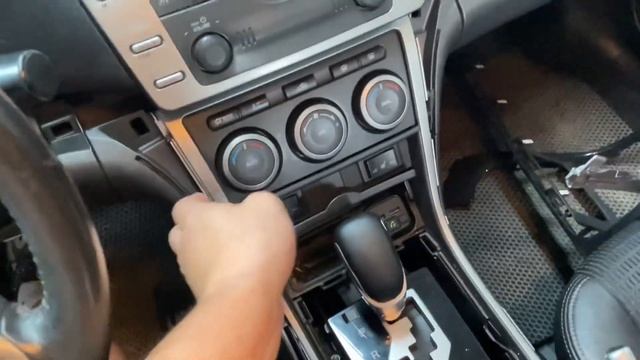 Mazda 6 GH. Установка андроид магнитолы (экспресс). смотреть онлайн